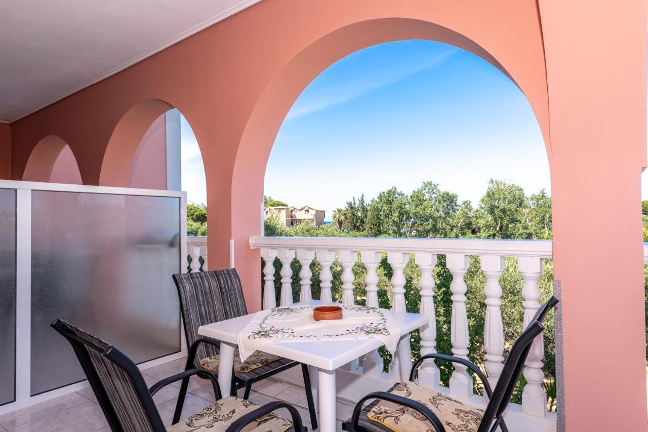 Arazzo Apartments Vasilikí 외부 사진